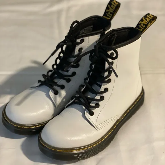 1460 Lace Up Fashion Boot Little Kid