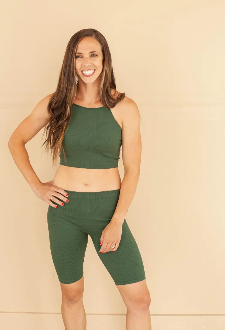Active Lifestyle Set in Olive