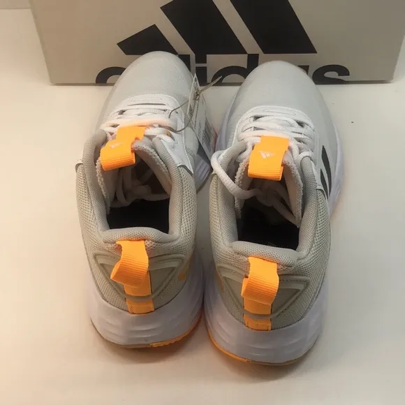 Adidas  Kids' Own The Game 2.0 Basketball Shoe Little/Big Kid Size 4