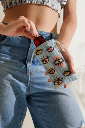 All Eyes On Me String Spectacle Case