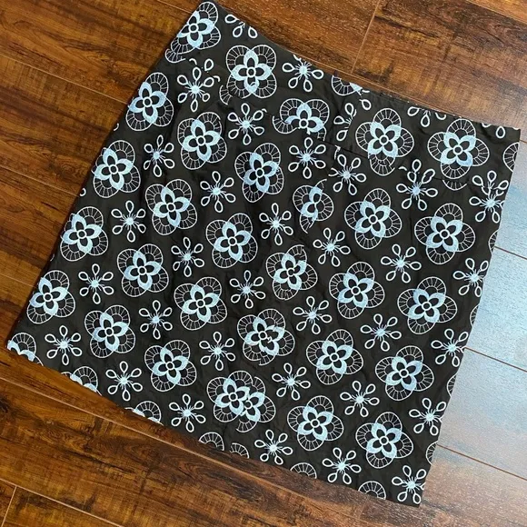 ANN TAYLOR LOFT Brown sz 8 Skirt