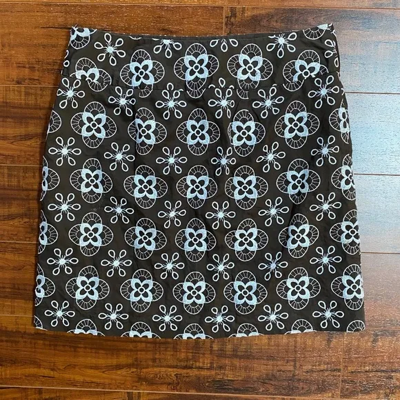 ANN TAYLOR LOFT Brown sz 8 Skirt