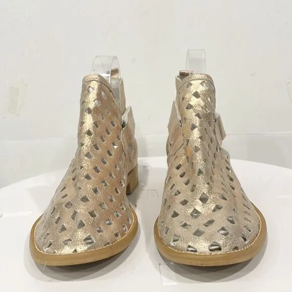 Anthropologie | Musse &amp; Cloud Women’s Shoes Caila Ankle Booties Sz 6 Rose Gold