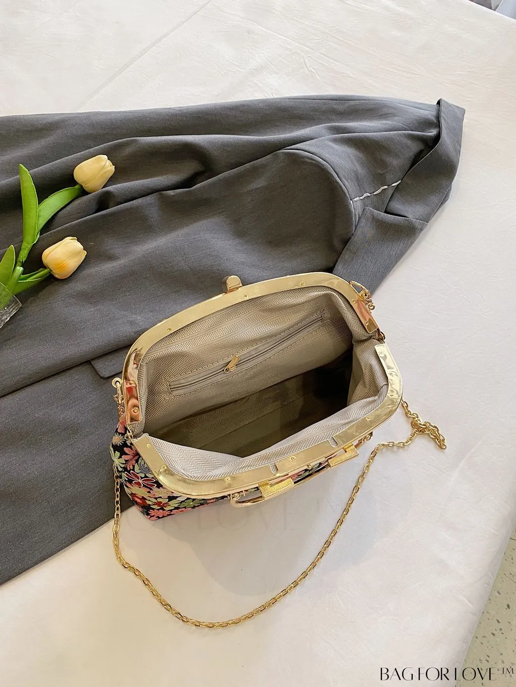 BagForLove - Chic Floral Print Clutch with Metal Chain