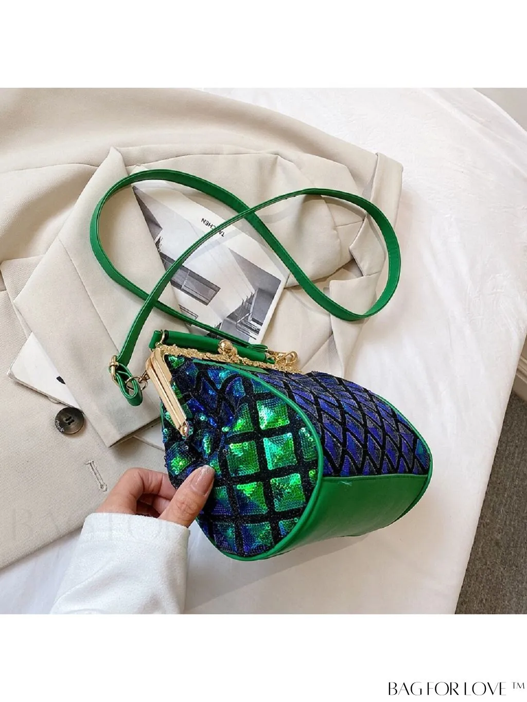 BagForLove - Chic Sequin Clutch Bag: Stylish, Compact, and Versatile.