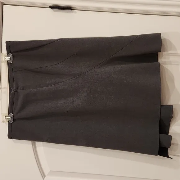 BCBGMAXAZRIA Skirt size 10