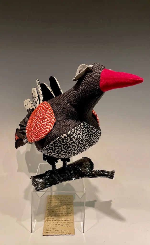 BIRDS OF A FEATHER SERIES - "GRANDMA GATEWOOD  DS1112022