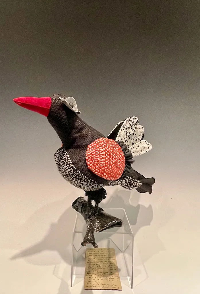 BIRDS OF A FEATHER SERIES - "GRANDMA GATEWOOD  DS1112022