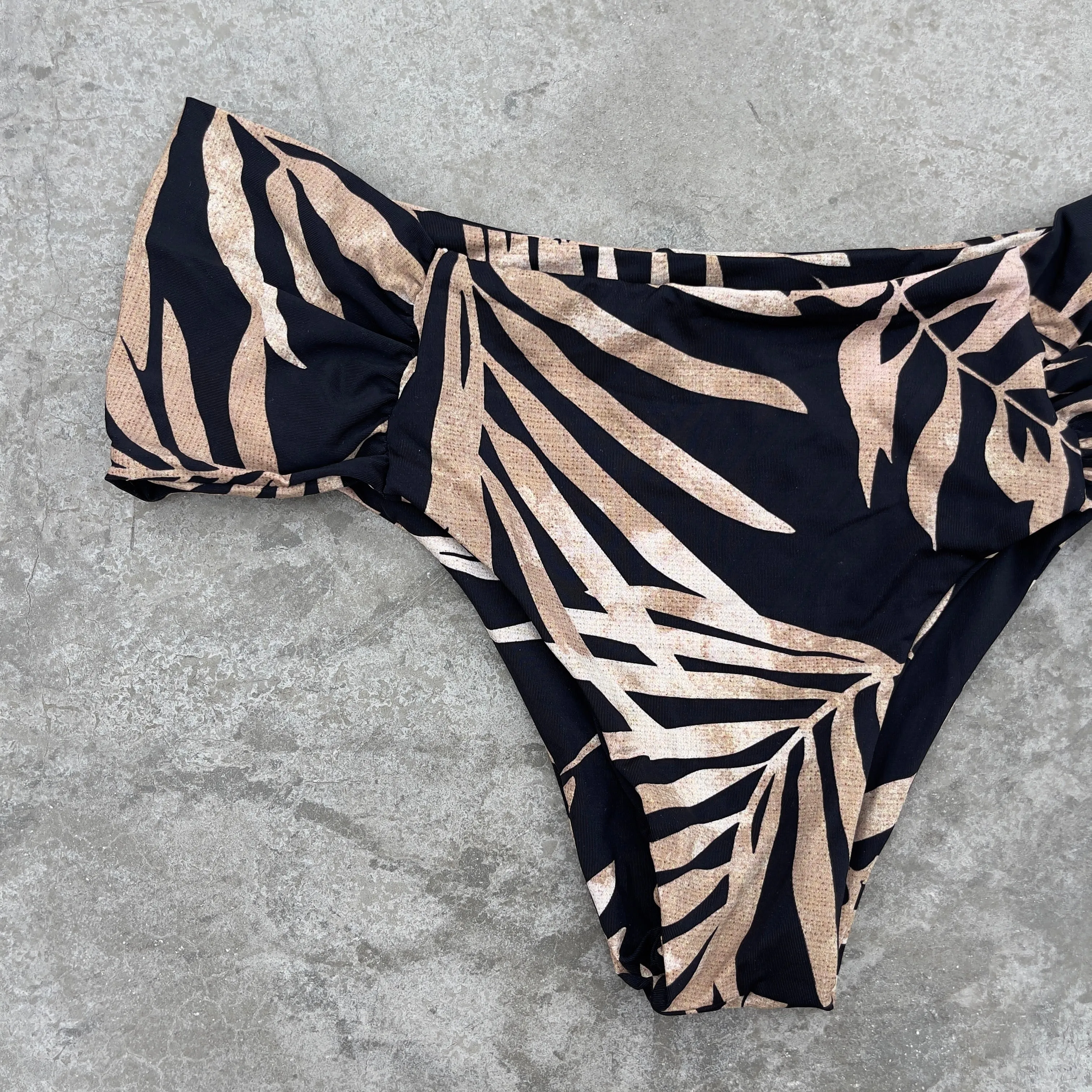 Bleached Leaves Black Classy Cheeky Bottom