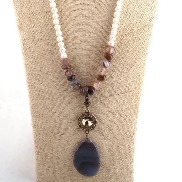 Boho & Mala Natural Brown Stone Tribal Round Necklace