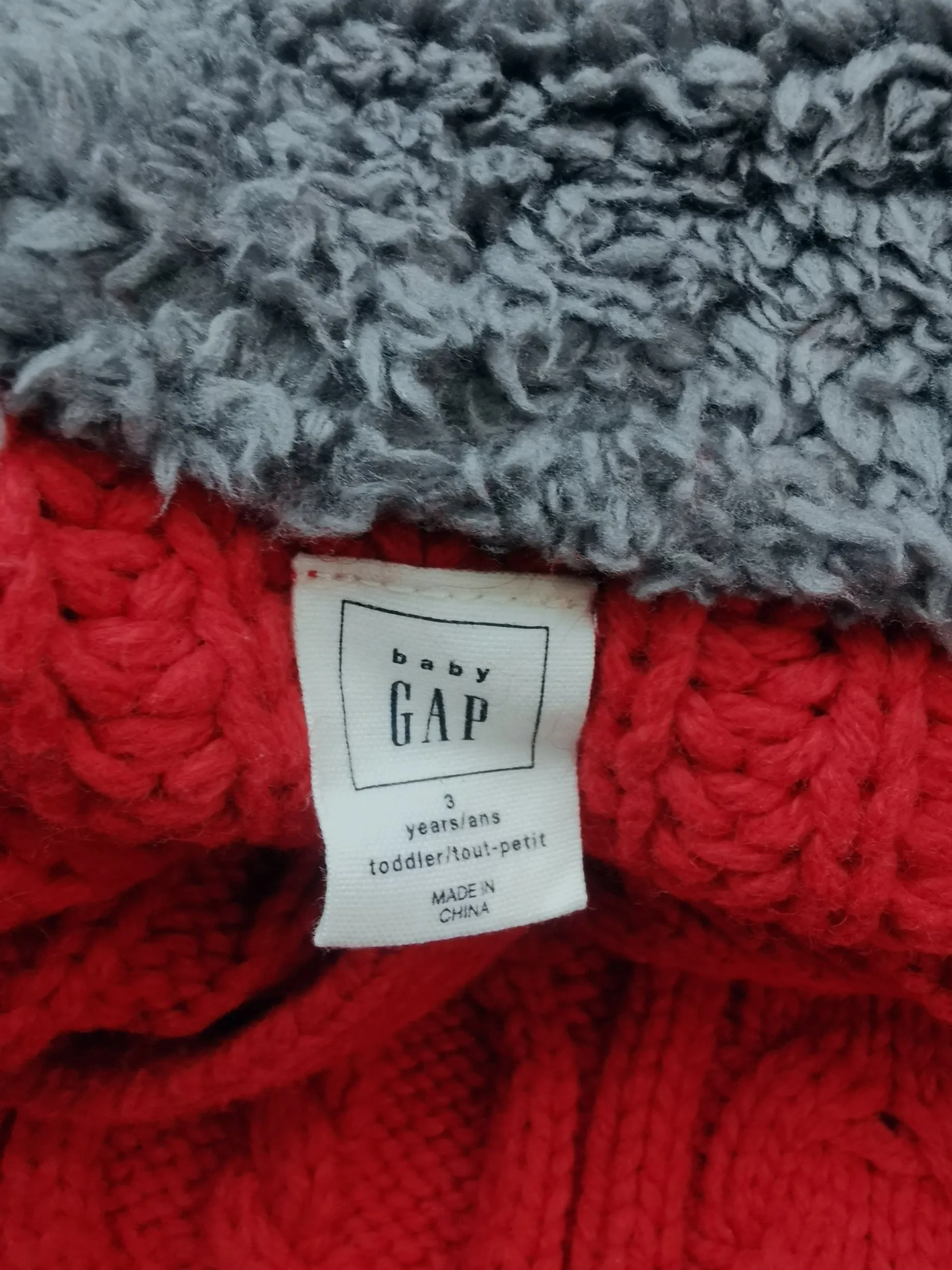 BOY SIZE 3 YEARS - Baby GAP, Thick Knit Sweater EUC B39