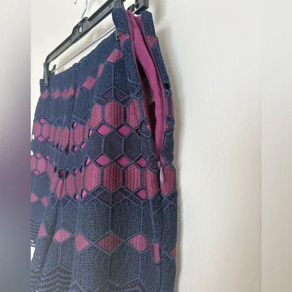 By Anthropologie Jewel Tone Dressy Lace Shorts Size 8