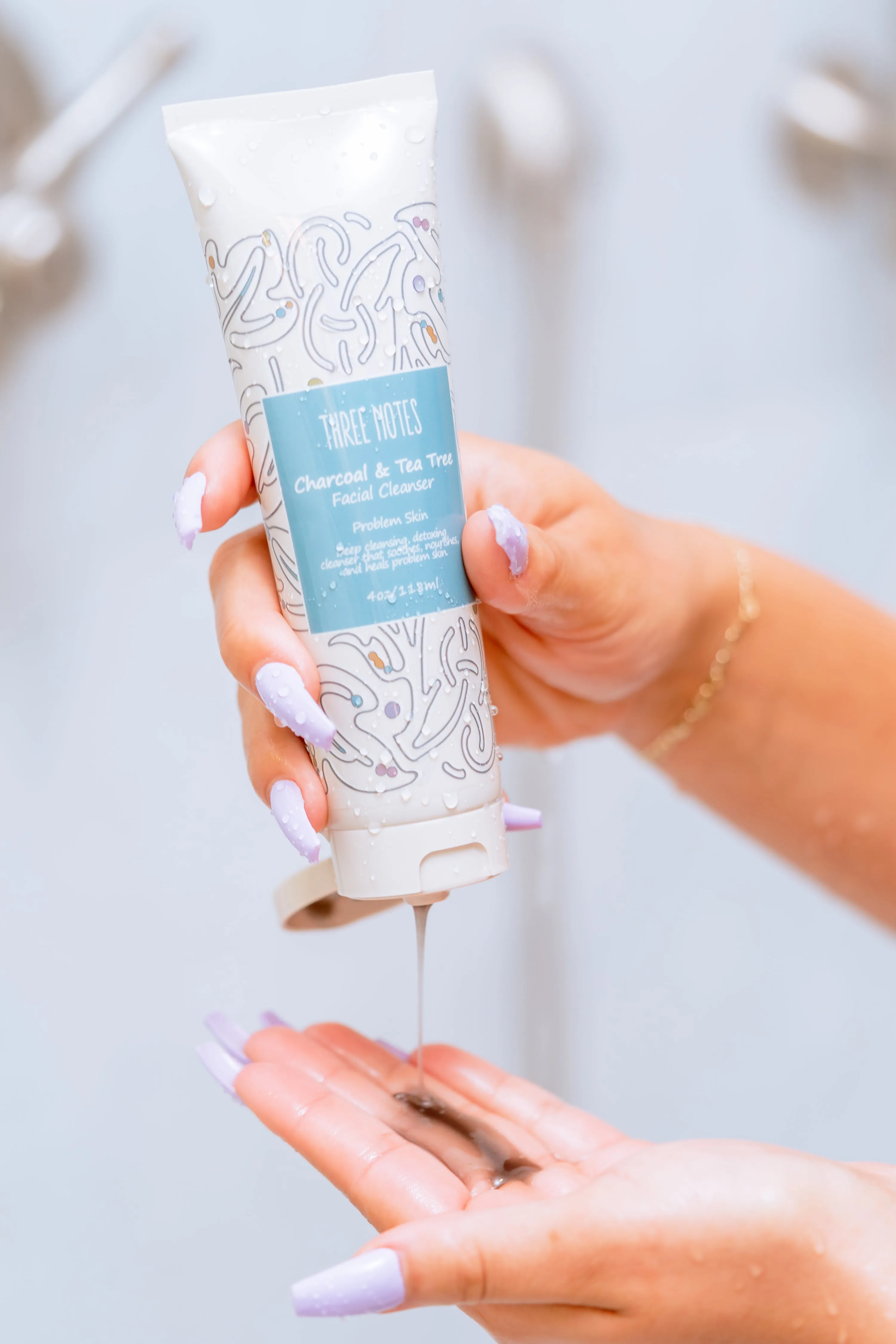 Charcoal & Tea Tree Facial Cleanser