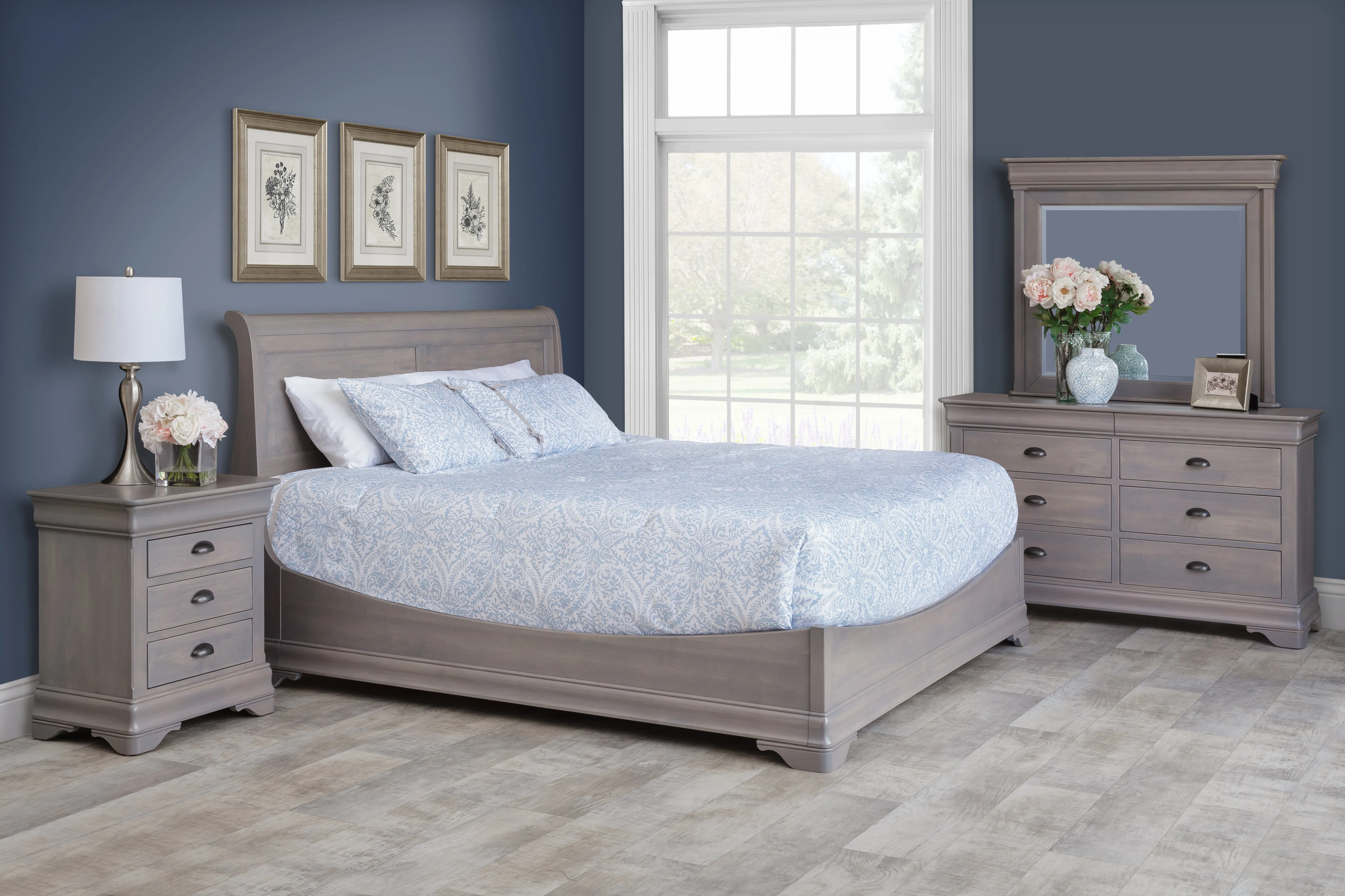 Chateau - Hardwood Amish Nightstand