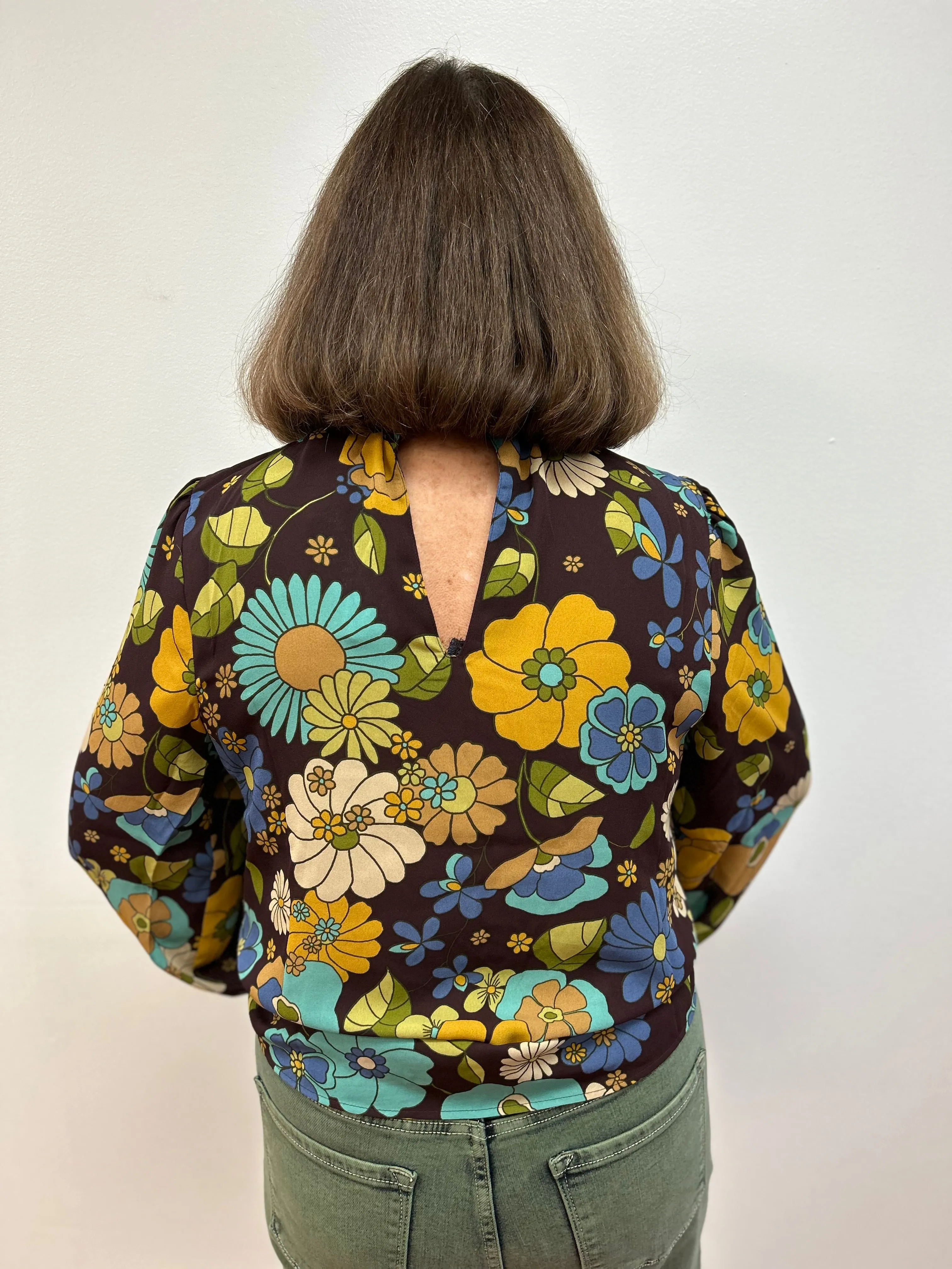 Chic Chiffon Blouse