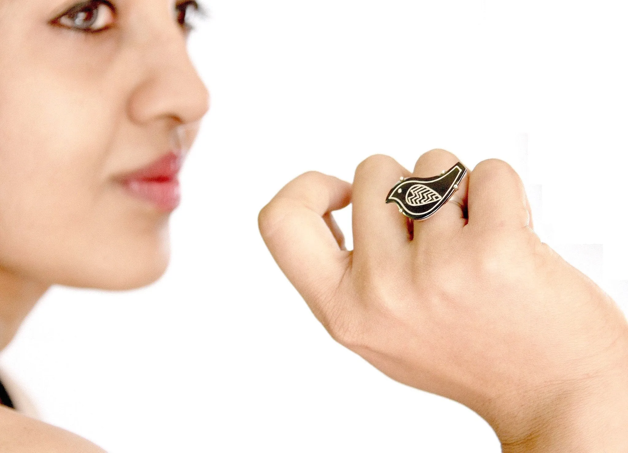 Chic, Mid-century mod Bidri bird ring