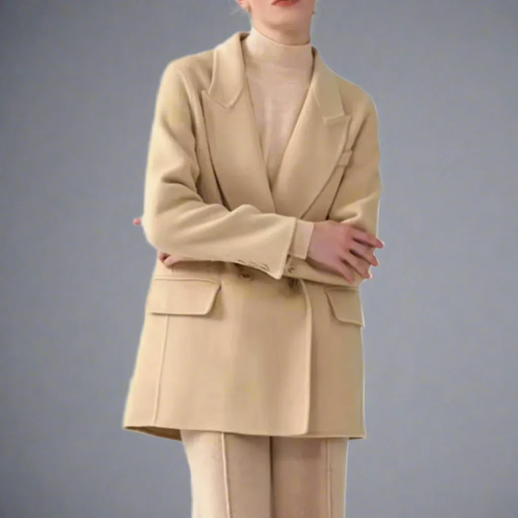 Chic Wool Blazer