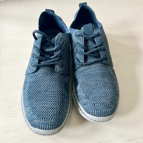 Clarks Mens Step Urban Mix Casual Shoe Size 7.5 Navy Blue Knit Sneaker NWT