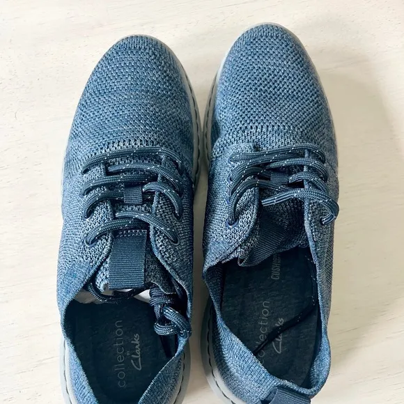 Clarks Mens Step Urban Mix Casual Shoe Size 7.5 Navy Blue Knit Sneaker NWT