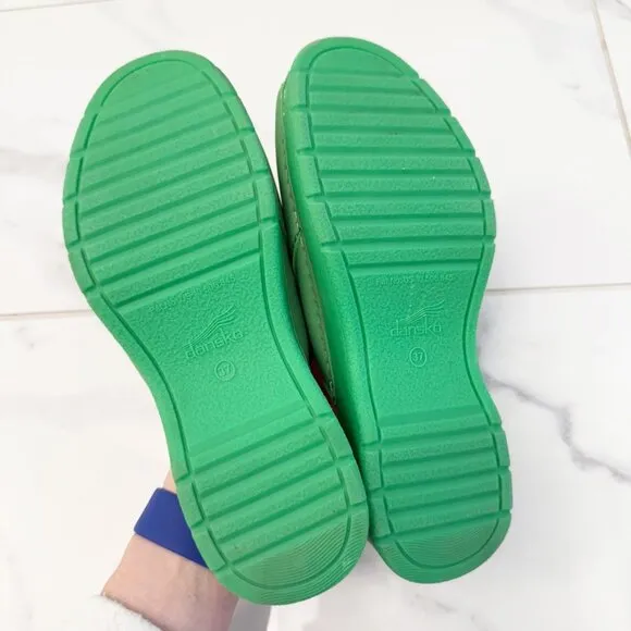 Dansko Ravyn Sandal in Lime Milled Nubuck 7
