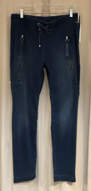 Future Clean in Medium Blue Cotton
