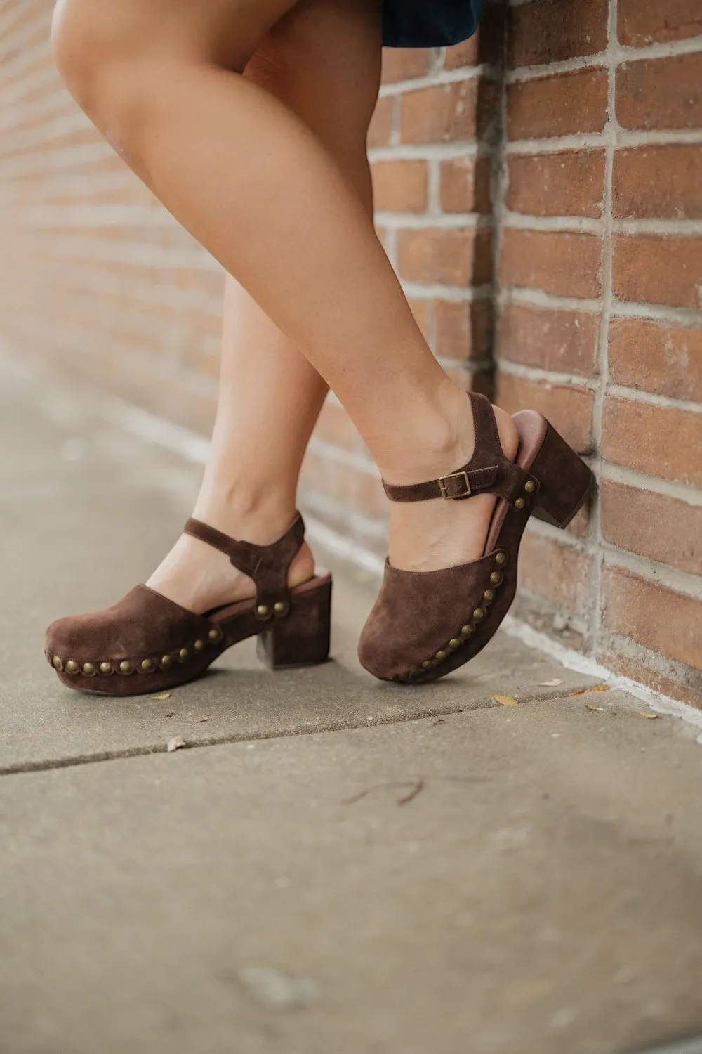 Garvey in Chocolat Suede by Chocolat Blu