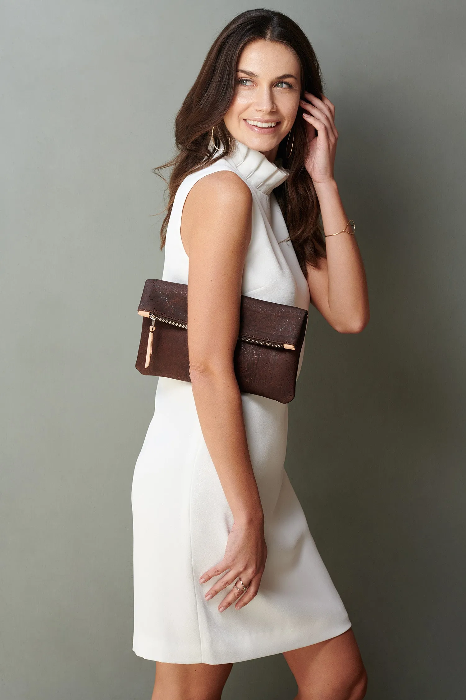 GiGi Versatile Cork Clutch - Chocolate Brown