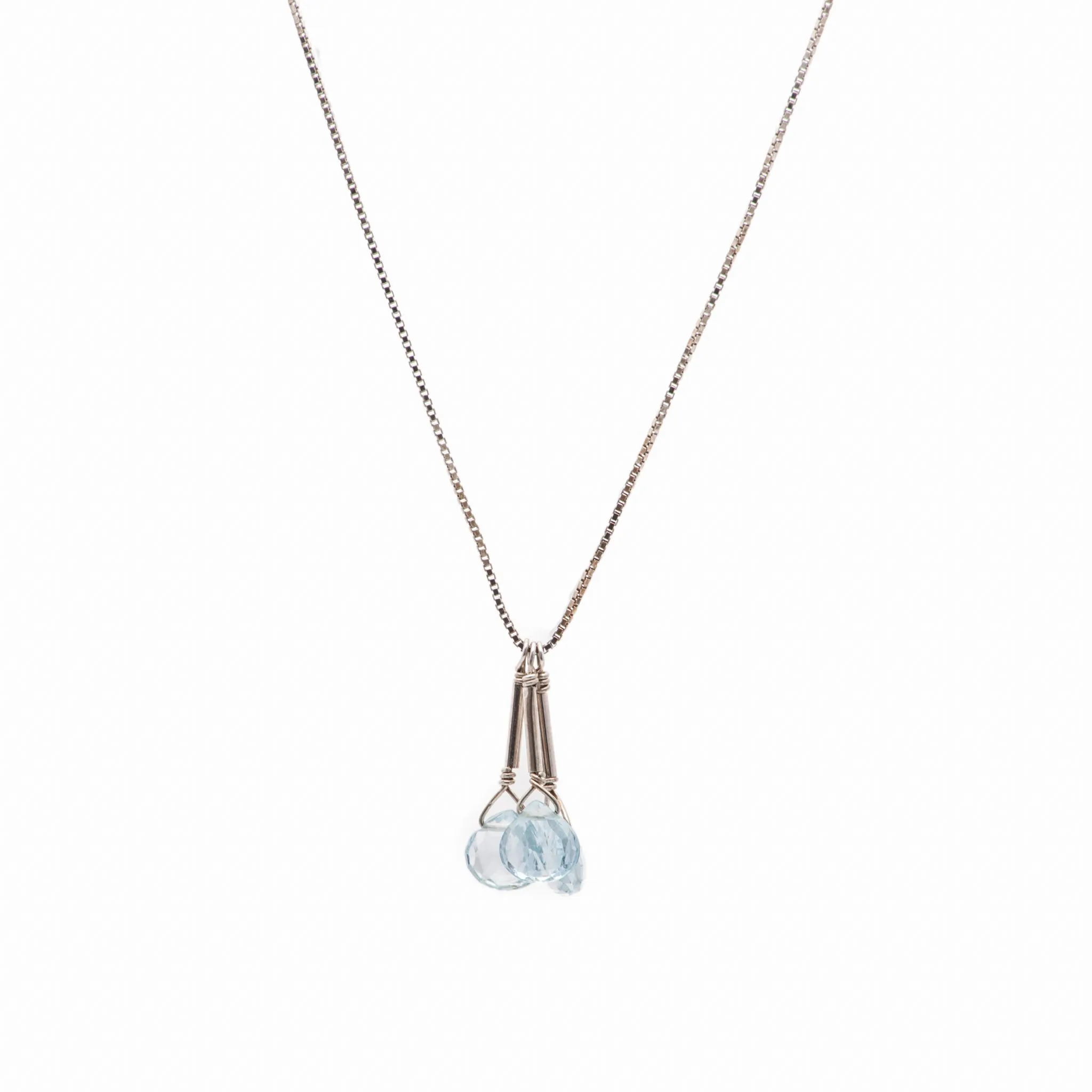 Gold and Faceted Three Aquamarine Drops Necklace