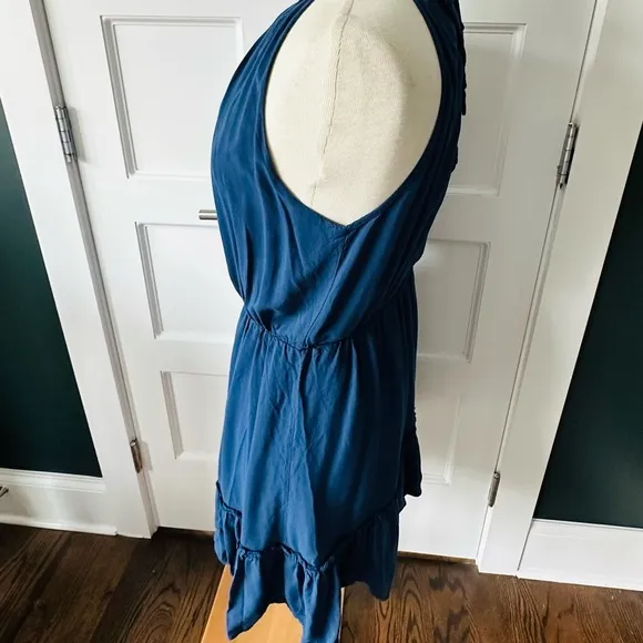 Halter Neck Sleeveless Dress - Flowy &amp; Lightweight | Versatile and Chic