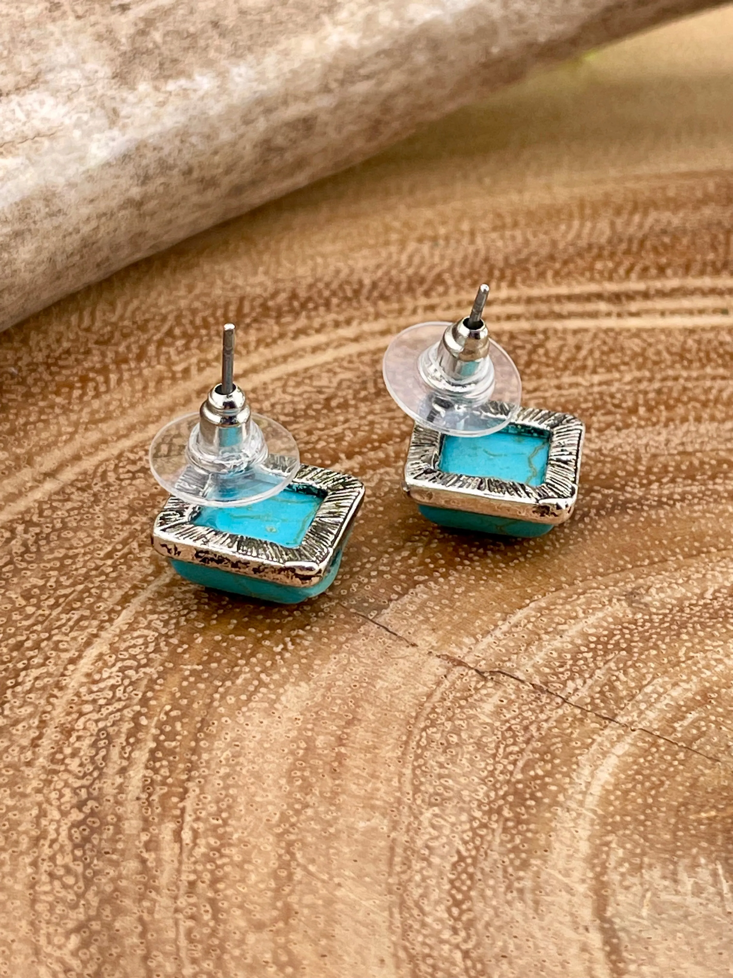 Hext Simple Fashion Stud Earrings - Diamond