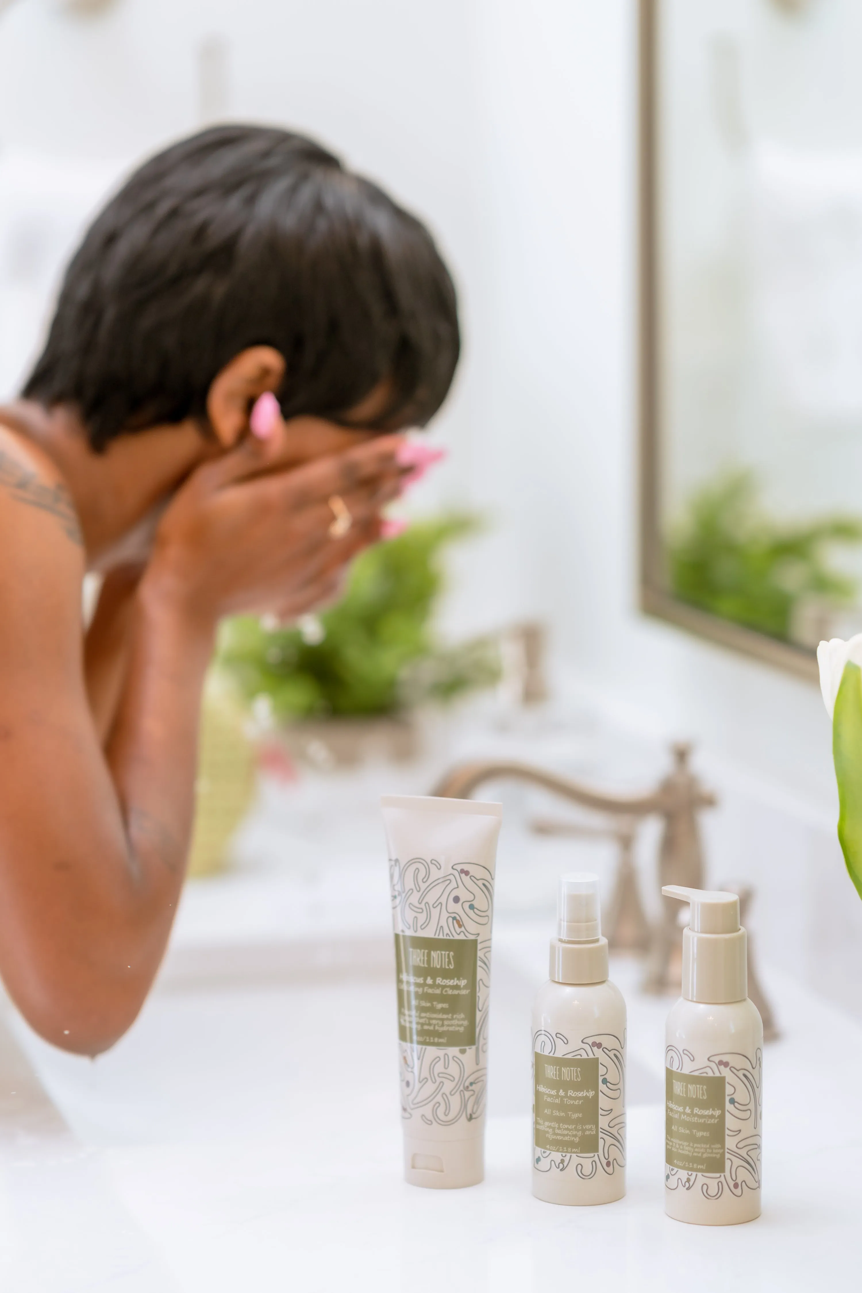 Hibiscus & Rosehip Facial Cleanser
