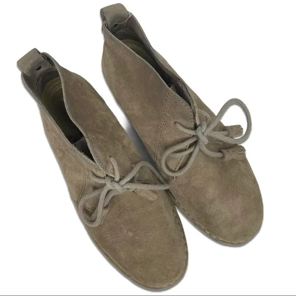 Hush Puppies Taupe Suede Moyen Boots Size 6