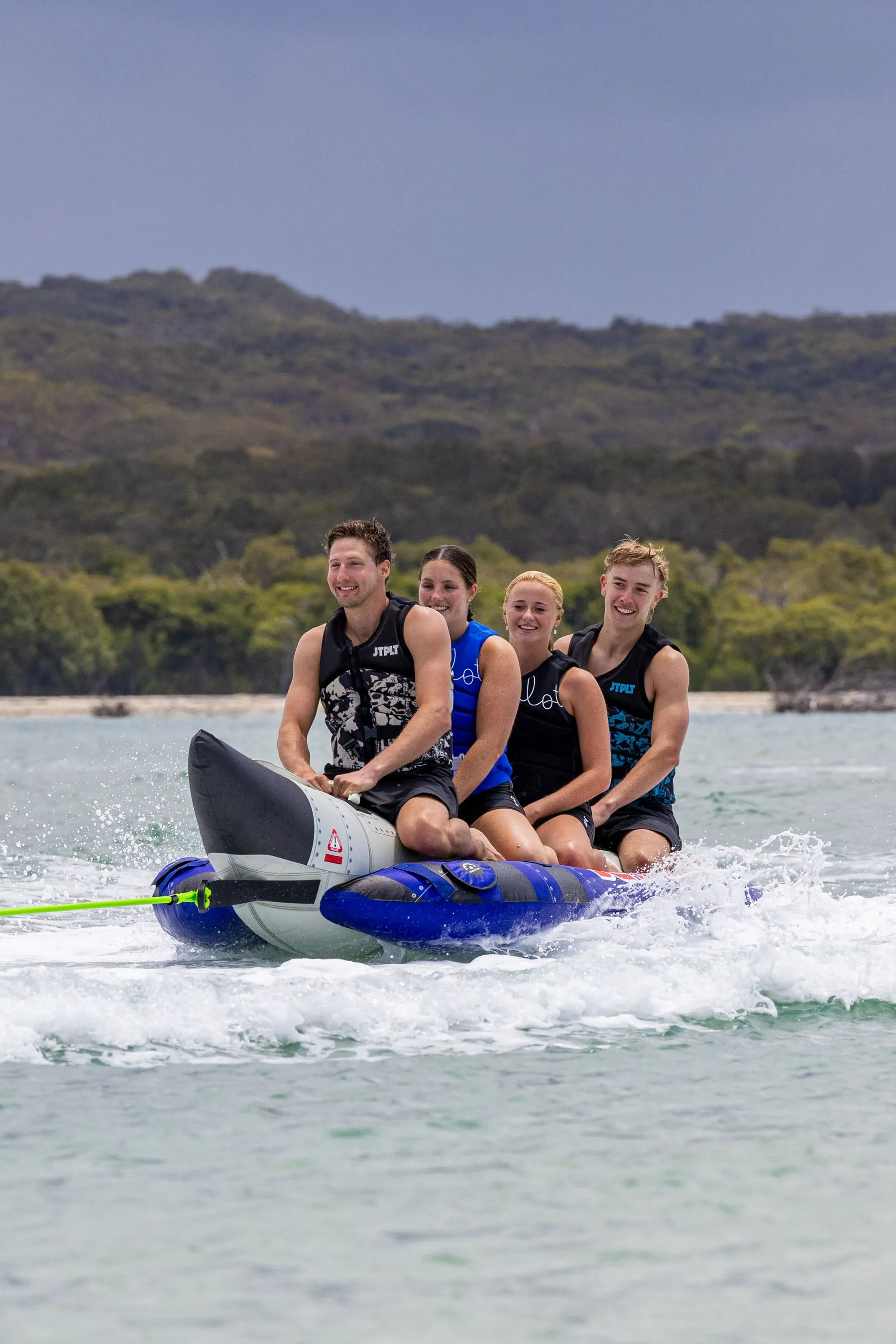Jetpilot Blast Off 4 Person Towable Tube - Silver