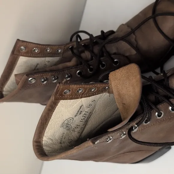 Justin Lace Up Roper Boot Size 4.5