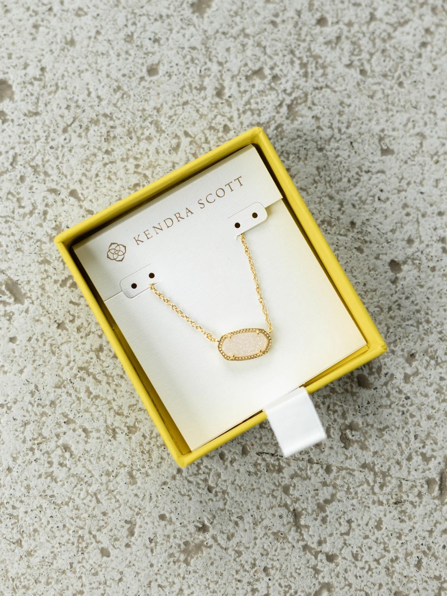 Kendra Scott Boxed Elisa Pendant Necklace