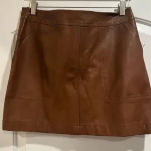 Kensie skirt