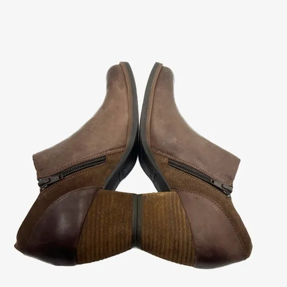 Korks Raynor Distressed Natural Brown Leather Side Zip Shootie Womens size 7.5