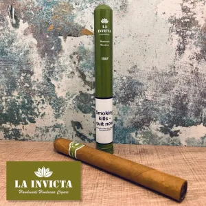 La Invicta Honduras Churchill Tubed