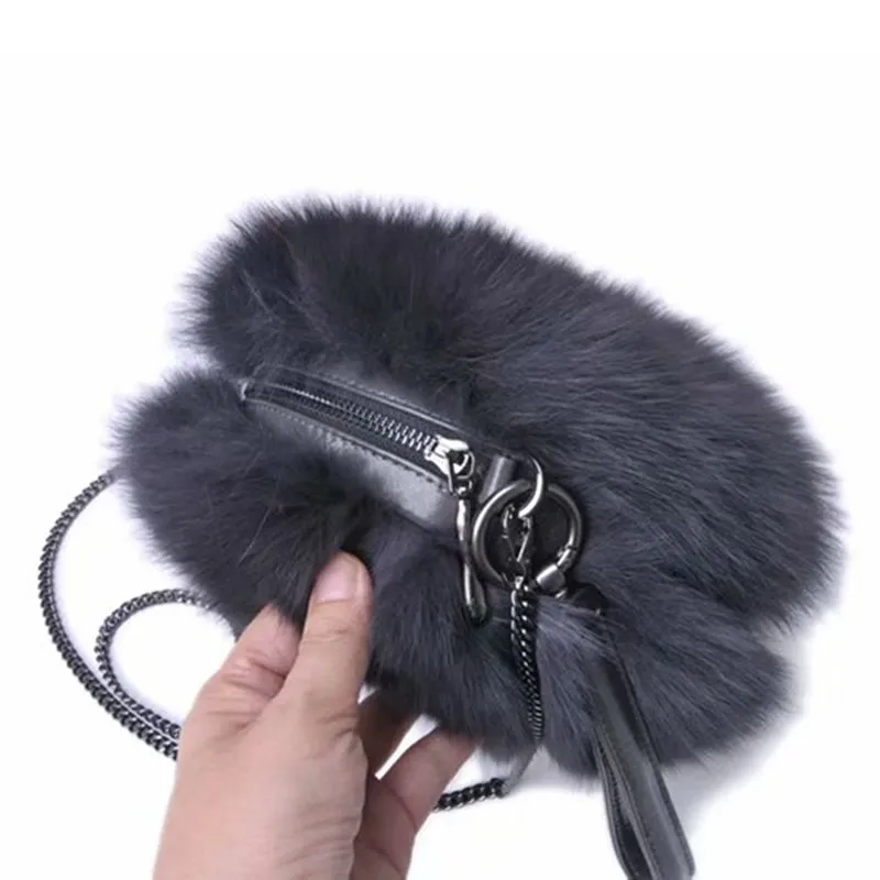 Lady Handbag Real Fox Fur Plush Bag Luxury Women's Soft Fur Messenger Bag Large Capacity Totes Warm Shoulder Bag 7967