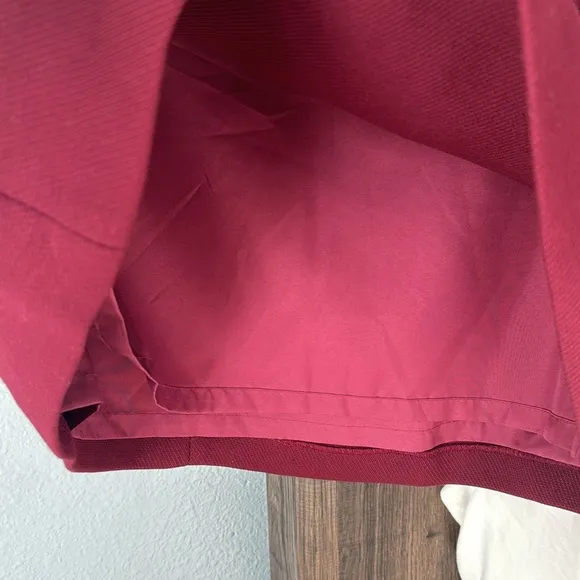 Loft belted skirt NWT