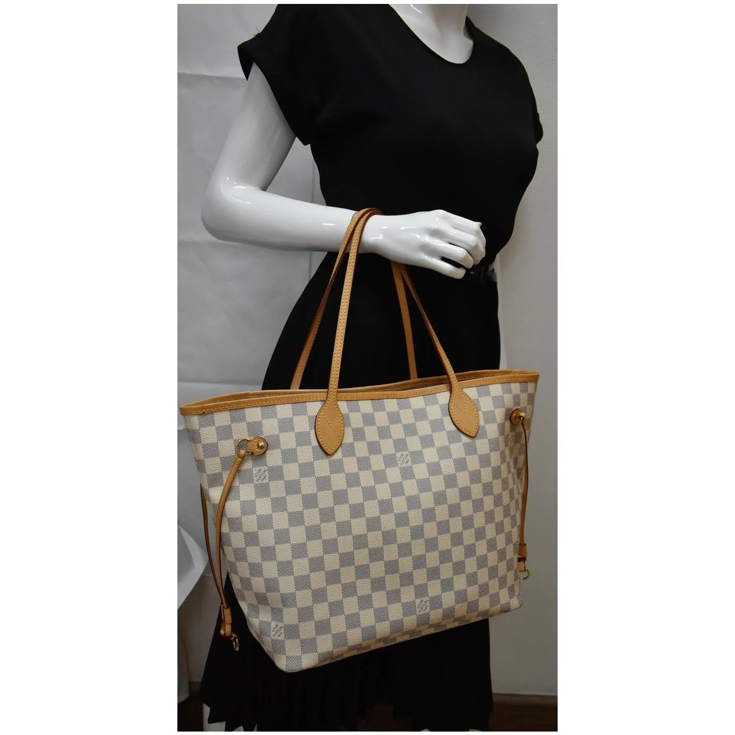 LOUIS VUITTON Neverfull MM Damier Azur Tote Bag Rose Ballerine