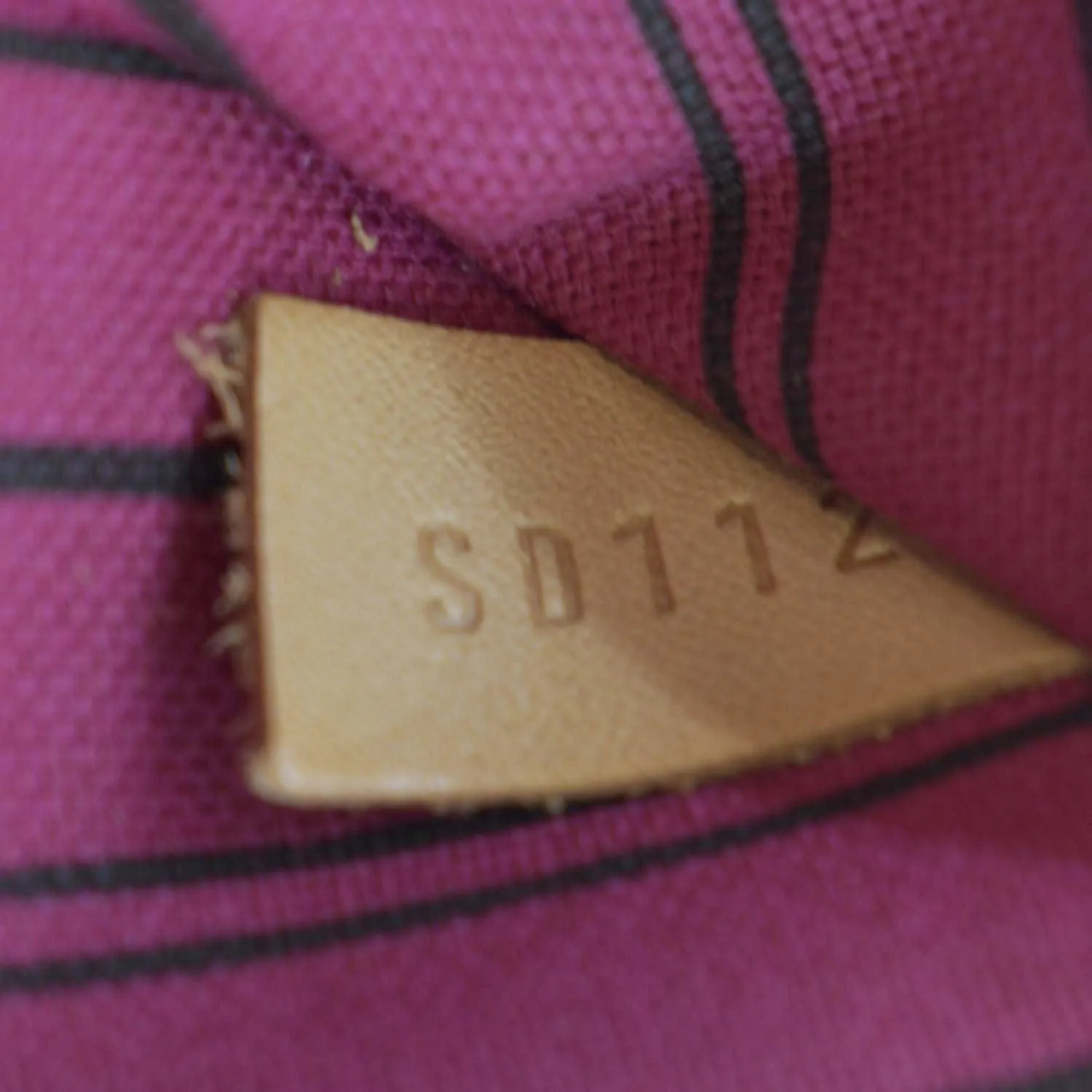 LOUIS VUITTON Neverfull MM Monogram Canvas Tote Bag Brown