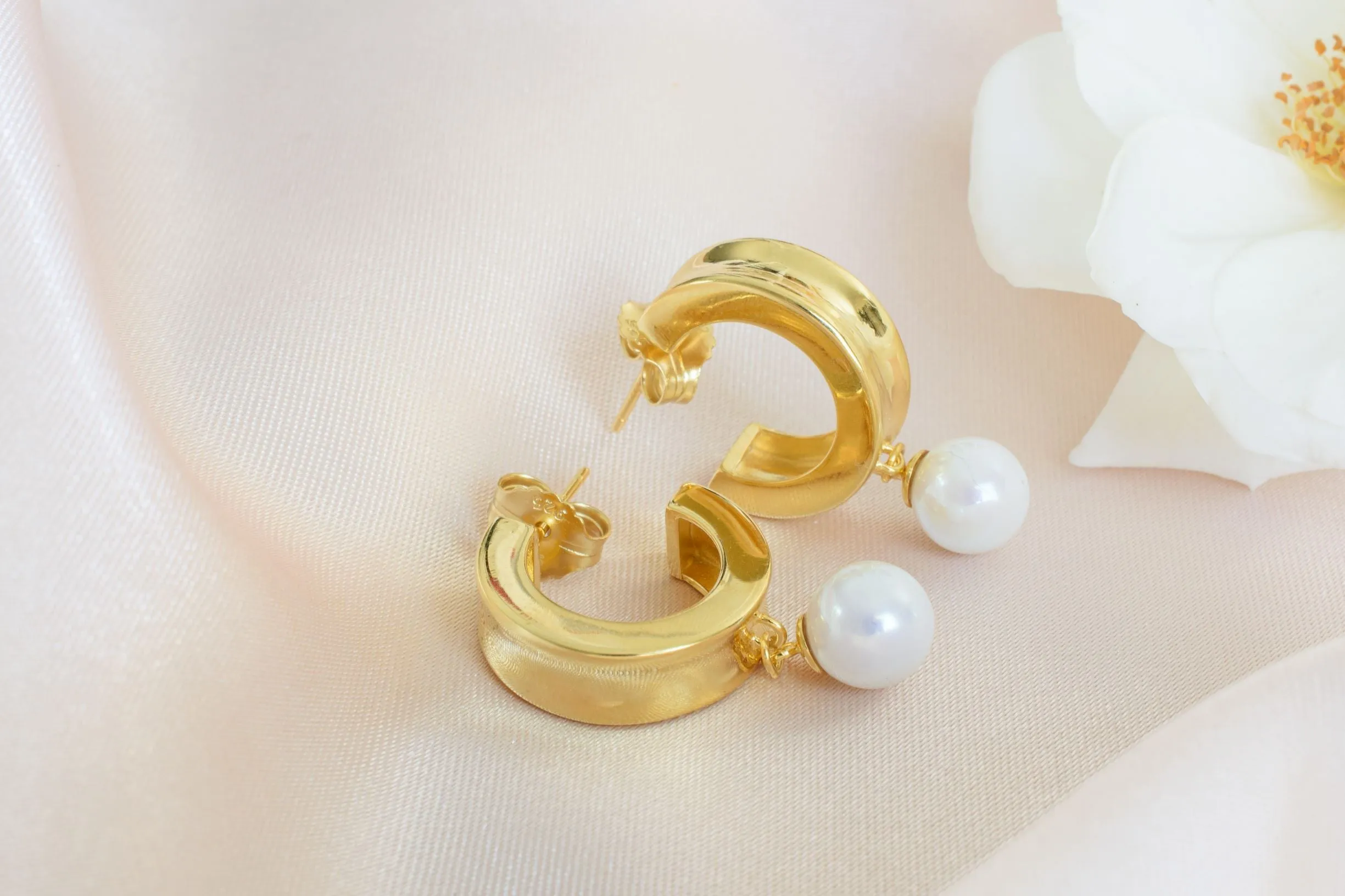 Modern Drop Pearl Hoop Earrings, 18k Gold