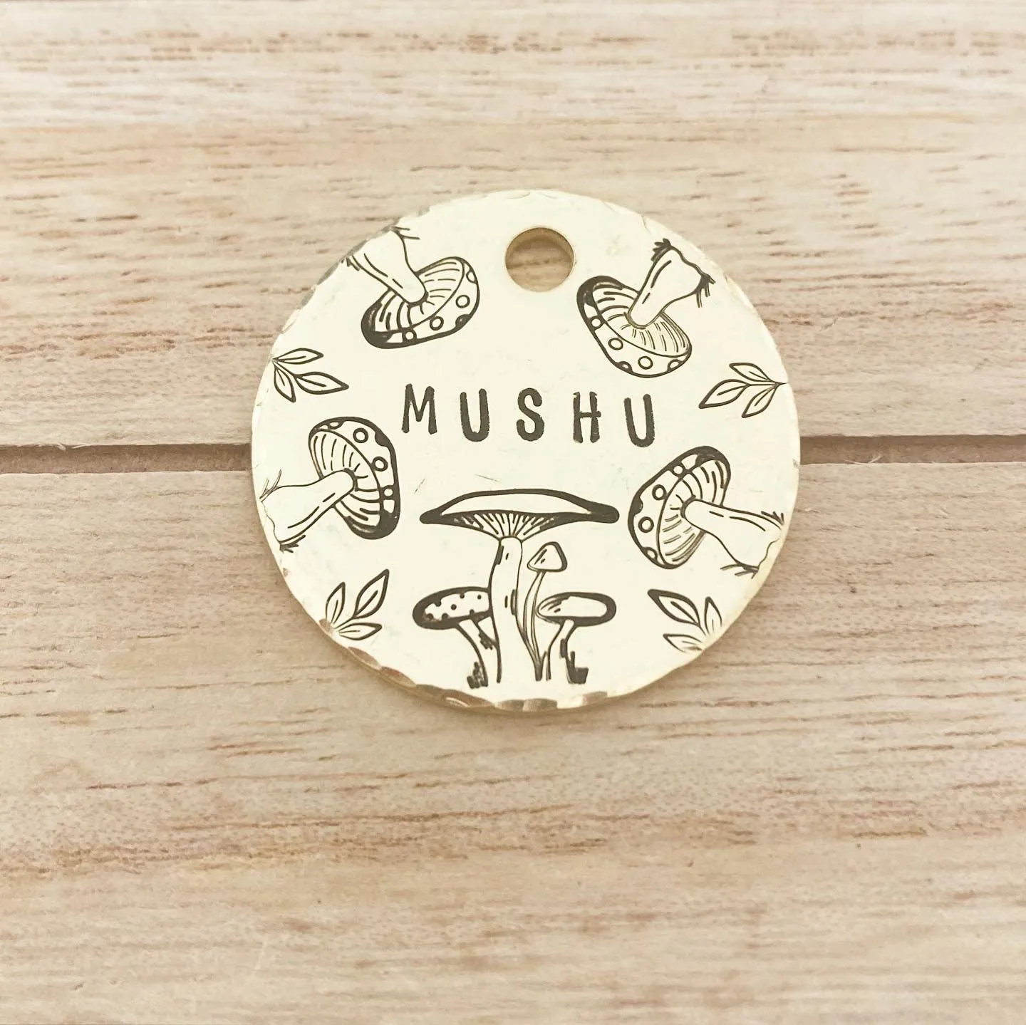 Mushu- Simple Style