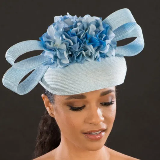 NA1070-Ladies wedding fascinator hat in blue