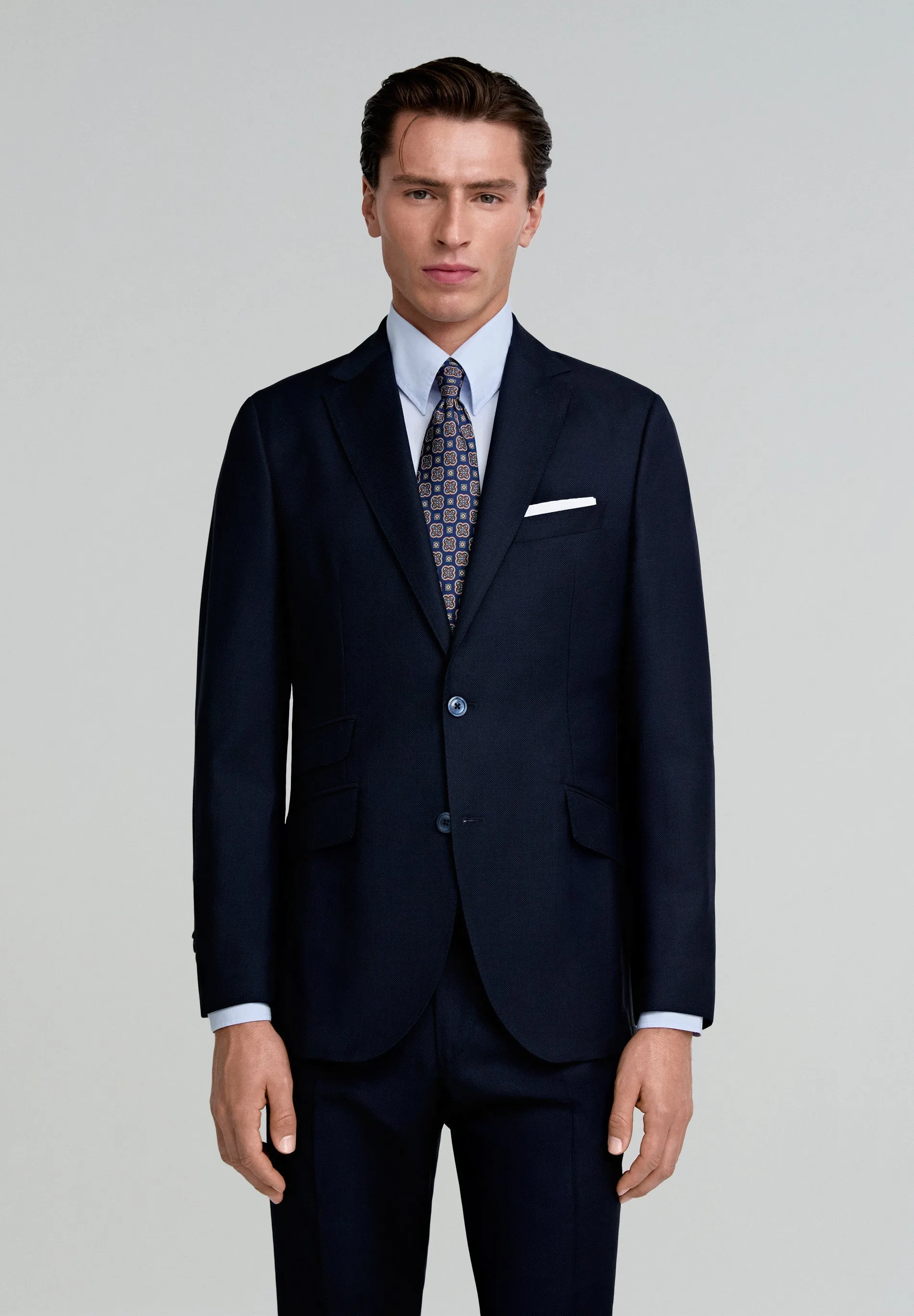 NEW DRESSY SUIT I