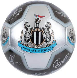 Newcastle United Signature Skills Football - Black