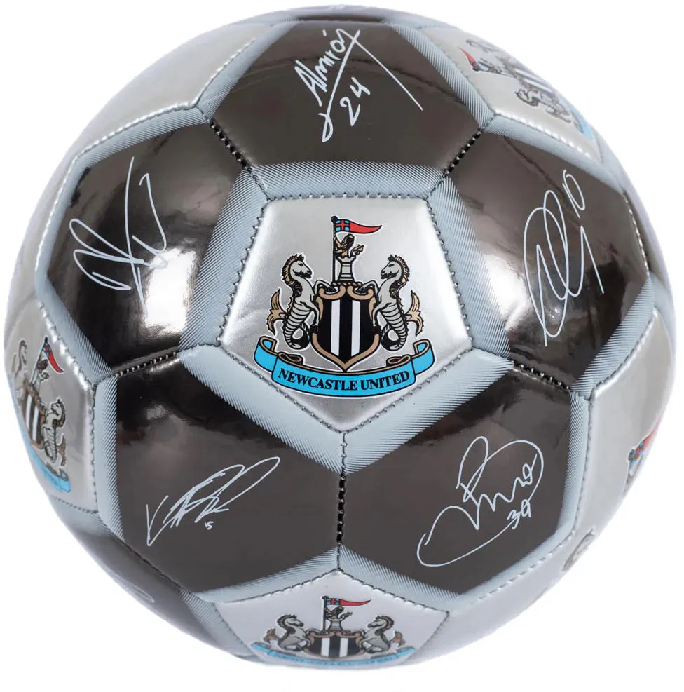 Newcastle United Signature Skills Football - Black
