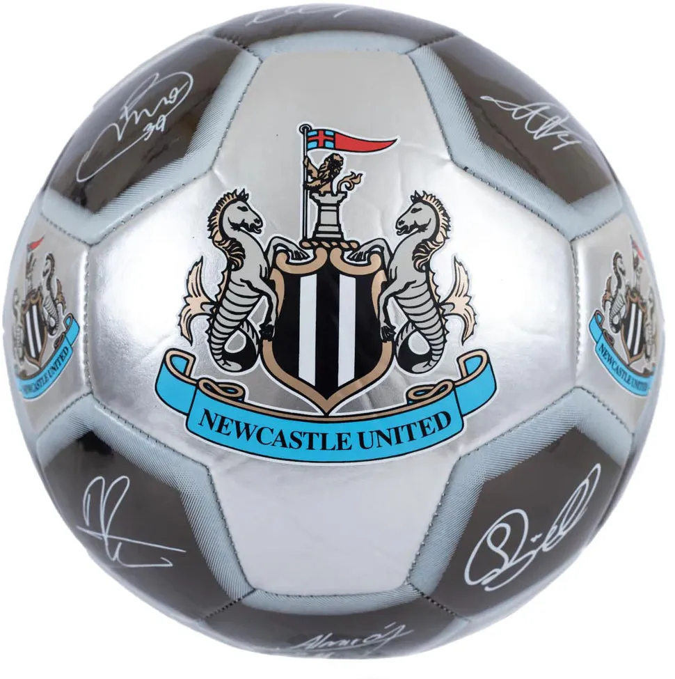 Newcastle United Signature Skills Football - Black