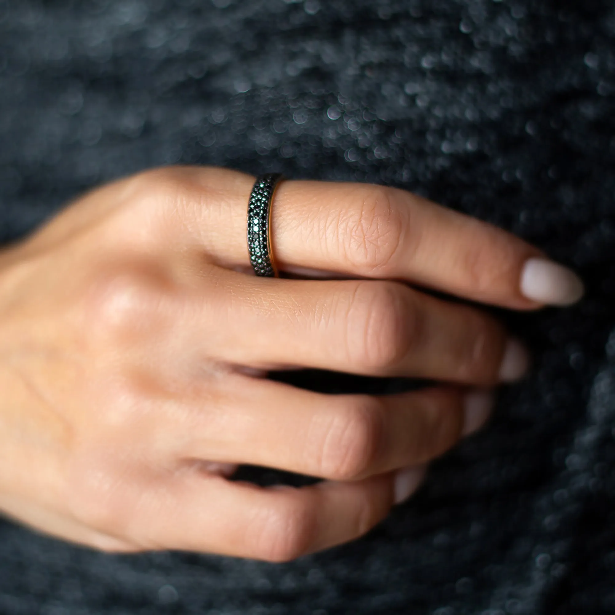 Nia | Black Diamonds